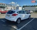 Белый Форд Фокус, объемом двигателя 1 л и пробегом 174 тыс. км за 7400 $, фото 1 на Automoto.ua
