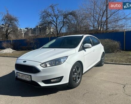 Білий Форд Фокус, об'ємом двигуна 1 л та пробігом 93 тис. км за 11100 $, фото 4 на Automoto.ua