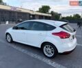 Білий Форд Фокус, об'ємом двигуна 2 л та пробігом 194 тис. км за 9299 $, фото 5 на Automoto.ua