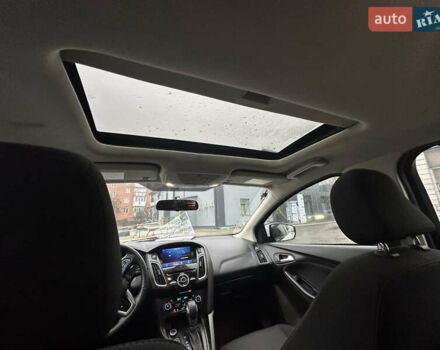 Білий Форд Фокус, об'ємом двигуна 2 л та пробігом 154 тис. км за 8700 $, фото 33 на Automoto.ua