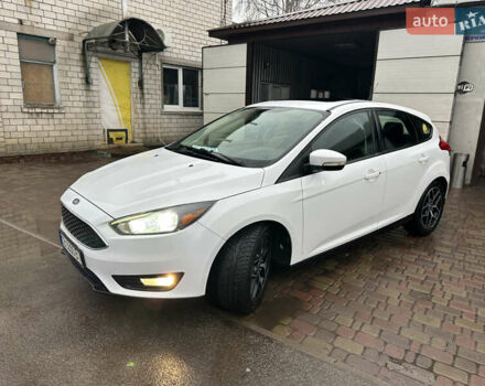 Білий Форд Фокус, об'ємом двигуна 2 л та пробігом 154 тис. км за 8700 $, фото 27 на Automoto.ua
