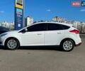Білий Форд Фокус, об'ємом двигуна 1.6 л та пробігом 141 тис. км за 9500 $, фото 12 на Automoto.ua