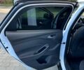 Білий Форд Фокус, об'ємом двигуна 1 л та пробігом 45 тис. км за 10100 $, фото 4 на Automoto.ua