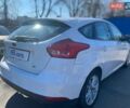 Белый Форд Фокус, объемом двигателя 2 л и пробегом 99 тыс. км за 8500 $, фото 4 на Automoto.ua