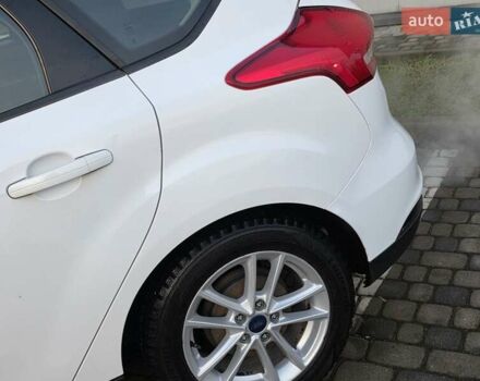 Белый Форд Фокус, объемом двигателя 2 л и пробегом 149 тыс. км за 7650 $, фото 26 на Automoto.ua