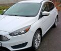 Білий Форд Фокус, об'ємом двигуна 2 л та пробігом 189 тис. км за 8600 $, фото 1 на Automoto.ua