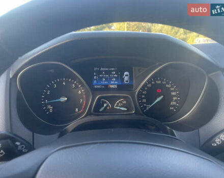 Белый Форд Фокус, объемом двигателя 1 л и пробегом 92 тыс. км за 11000 $, фото 1 на Automoto.ua