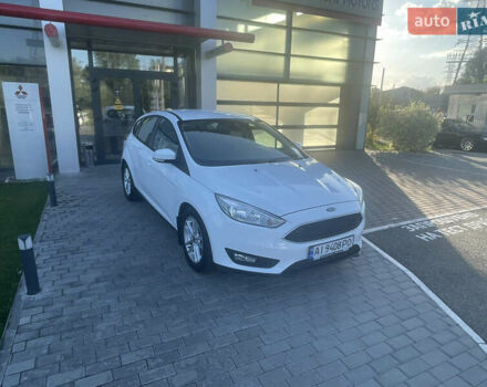 Белый Форд Фокус, объемом двигателя 1 л и пробегом 92 тыс. км за 11000 $, фото 15 на Automoto.ua
