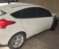 Белый Форд Фокус, объемом двигателя 2 л и пробегом 200 тыс. км за 3700 $, фото 1 на Automoto.ua