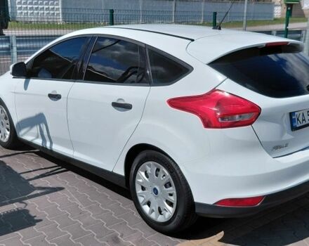 Белый Форд Фокус, объемом двигателя 1.5 л и пробегом 167 тыс. км за 7600 $, фото 3 на Automoto.ua