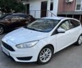 Белый Форд Фокус, объемом двигателя 2 л и пробегом 75 тыс. км за 10500 $, фото 2 на Automoto.ua
