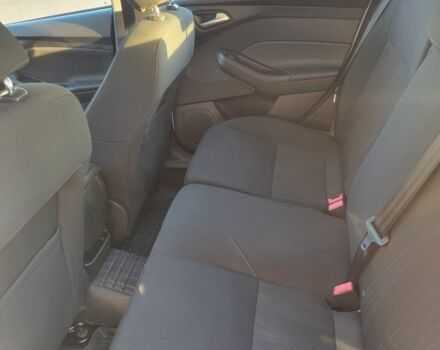 Белый Форд Фокус, объемом двигателя 2 л и пробегом 130 тыс. км за 8200 $, фото 6 на Automoto.ua