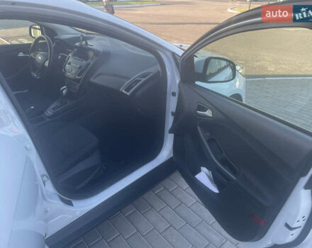 Белый Форд Фокус, объемом двигателя 1 л и пробегом 92 тыс. км за 11000 $, фото 16 на Automoto.ua