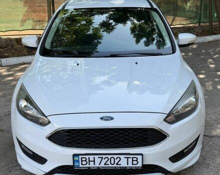 Білий Форд Фокус, об'ємом двигуна 2 л та пробігом 120 тис. км за 8500 $, фото 1 на Automoto.ua