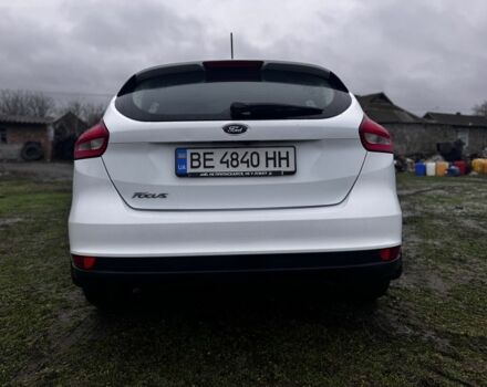 Белый Форд Фокус, объемом двигателя 1.5 л и пробегом 211 тыс. км за 9800 $, фото 3 на Automoto.ua