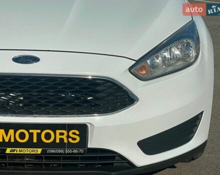Білий Форд Фокус, об'ємом двигуна 1.6 л та пробігом 141 тис. км за 9500 $, фото 10 на Automoto.ua