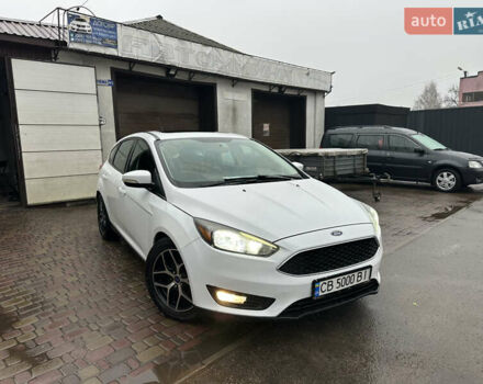 Білий Форд Фокус, об'ємом двигуна 2 л та пробігом 154 тис. км за 8700 $, фото 1 на Automoto.ua