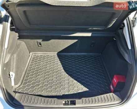 Білий Форд Фокус, об'ємом двигуна 1.6 л та пробігом 58 тис. км за 9400 $, фото 18 на Automoto.ua