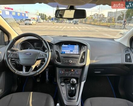 Білий Форд Фокус, об'ємом двигуна 1.5 л та пробігом 157 тис. км за 8800 $, фото 21 на Automoto.ua