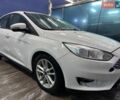 Белый Форд Фокус, объемом двигателя 2 л и пробегом 235 тыс. км за 5500 $, фото 1 на Automoto.ua
