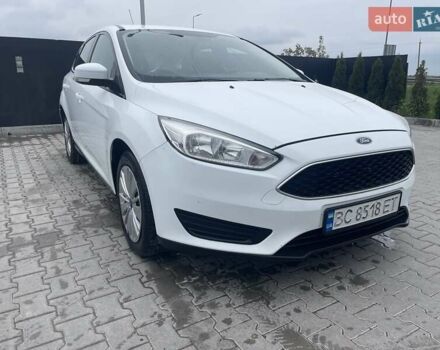 Білий Форд Фокус, об'ємом двигуна 1.5 л та пробігом 168 тис. км за 8800 $, фото 4 на Automoto.ua