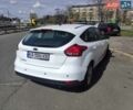 Білий Форд Фокус, об'ємом двигуна 1.6 л та пробігом 153 тис. км за 9600 $, фото 7 на Automoto.ua