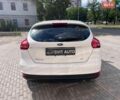 Білий Форд Фокус, об'ємом двигуна 2 л та пробігом 154 тис. км за 8700 $, фото 10 на Automoto.ua