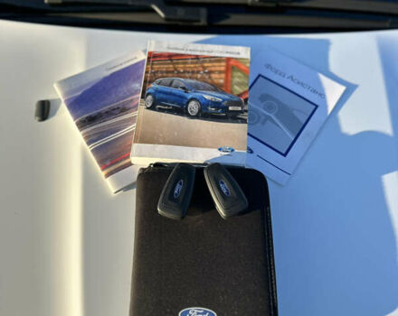 Белый Форд Фокус, объемом двигателя 1.6 л и пробегом 131 тыс. км за 9200 $, фото 9 на Automoto.ua