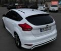 Белый Форд Фокус, объемом двигателя 1.5 л и пробегом 142 тыс. км за 15000 $, фото 5 на Automoto.ua