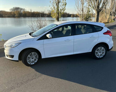 Белый Форд Фокус, объемом двигателя 1.6 л и пробегом 131 тыс. км за 9200 $, фото 1 на Automoto.ua
