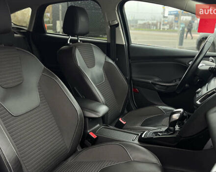 Белый Форд Фокус, объемом двигателя 0 л и пробегом 136 тыс. км за 11800 $, фото 8 на Automoto.ua