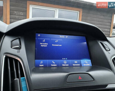 Белый Форд Фокус, объемом двигателя 0 л и пробегом 74 тыс. км за 9999 $, фото 93 на Automoto.ua