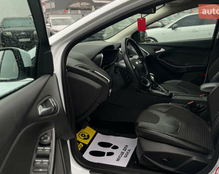 Белый Форд Фокус, объемом двигателя 0 л и пробегом 136 тыс. км за 11800 $, фото 25 на Automoto.ua