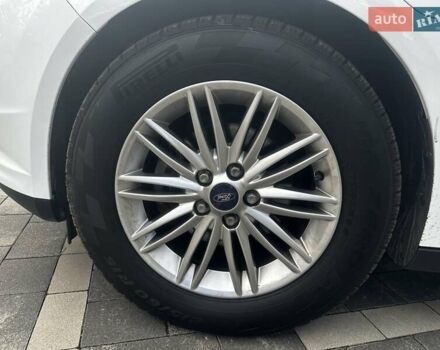 Белый Форд Фокус, объемом двигателя 0 л и пробегом 135 тыс. км за 12200 $, фото 12 на Automoto.ua