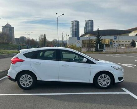 Белый Форд Фокус, объемом двигателя 1.6 л и пробегом 135 тыс. км за 9500 $, фото 1 на Automoto.ua