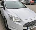 Белый Форд Фокус, объемом двигателя 0 л и пробегом 136 тыс. км за 10700 $, фото 6 на Automoto.ua