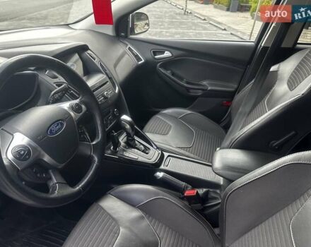 Белый Форд Фокус, объемом двигателя 0 л и пробегом 135 тыс. км за 12200 $, фото 8 на Automoto.ua