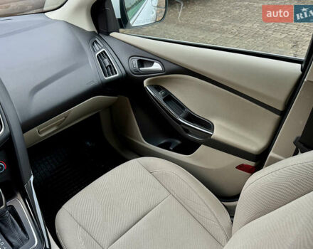 Белый Форд Фокус, объемом двигателя 0 л и пробегом 74 тыс. км за 9999 $, фото 68 на Automoto.ua