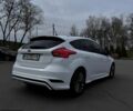 Белый Форд Фокус, объемом двигателя 1.5 л и пробегом 144 тыс. км за 12500 $, фото 2 на Automoto.ua