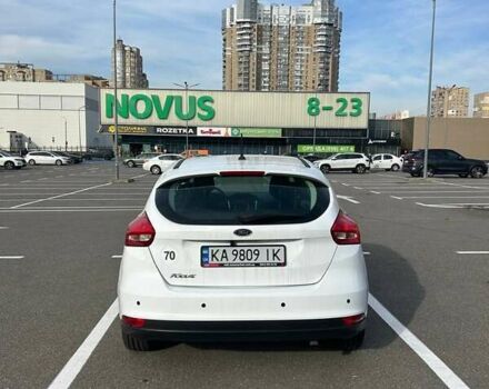 Белый Форд Фокус, объемом двигателя 1.6 л и пробегом 135 тыс. км за 9500 $, фото 5 на Automoto.ua