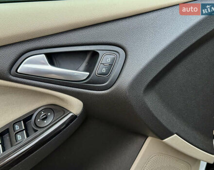 Белый Форд Фокус, объемом двигателя 0 л и пробегом 74 тыс. км за 9999 $, фото 44 на Automoto.ua