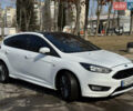 Белый Форд Фокус, объемом двигателя 1.5 л и пробегом 205 тыс. км за 11000 $, фото 2 на Automoto.ua