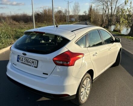 Белый Форд Фокус, объемом двигателя 1.6 л и пробегом 131 тыс. км за 9200 $, фото 2 на Automoto.ua