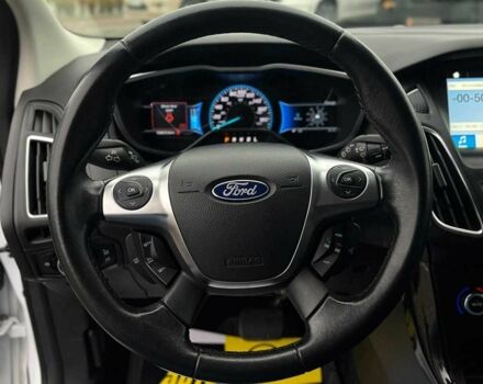 Белый Форд Фокус, объемом двигателя 0 л и пробегом 136 тыс. км за 11800 $, фото 10 на Automoto.ua