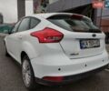 Белый Форд Фокус, объемом двигателя 1.6 л и пробегом 153 тыс. км за 9600 $, фото 4 на Automoto.ua