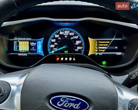 Белый Форд Фокус, объемом двигателя 0 л и пробегом 74 тыс. км за 9999 $, фото 35 на Automoto.ua