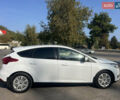 Белый Форд Фокус, объемом двигателя 1.6 л и пробегом 240 тыс. км за 6500 $, фото 1 на Automoto.ua