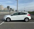 Белый Форд Фокус, объемом двигателя 1.6 л и пробегом 135 тыс. км за 9500 $, фото 2 на Automoto.ua
