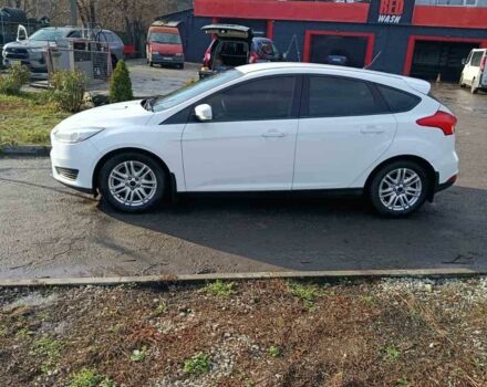 Белый Форд Фокус, объемом двигателя 1.6 л и пробегом 112 тыс. км за 9000 $, фото 6 на Automoto.ua