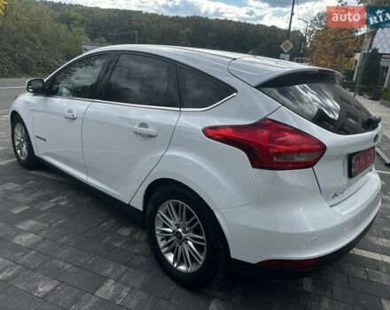 Белый Форд Фокус, объемом двигателя 0 л и пробегом 135 тыс. км за 12200 $, фото 7 на Automoto.ua